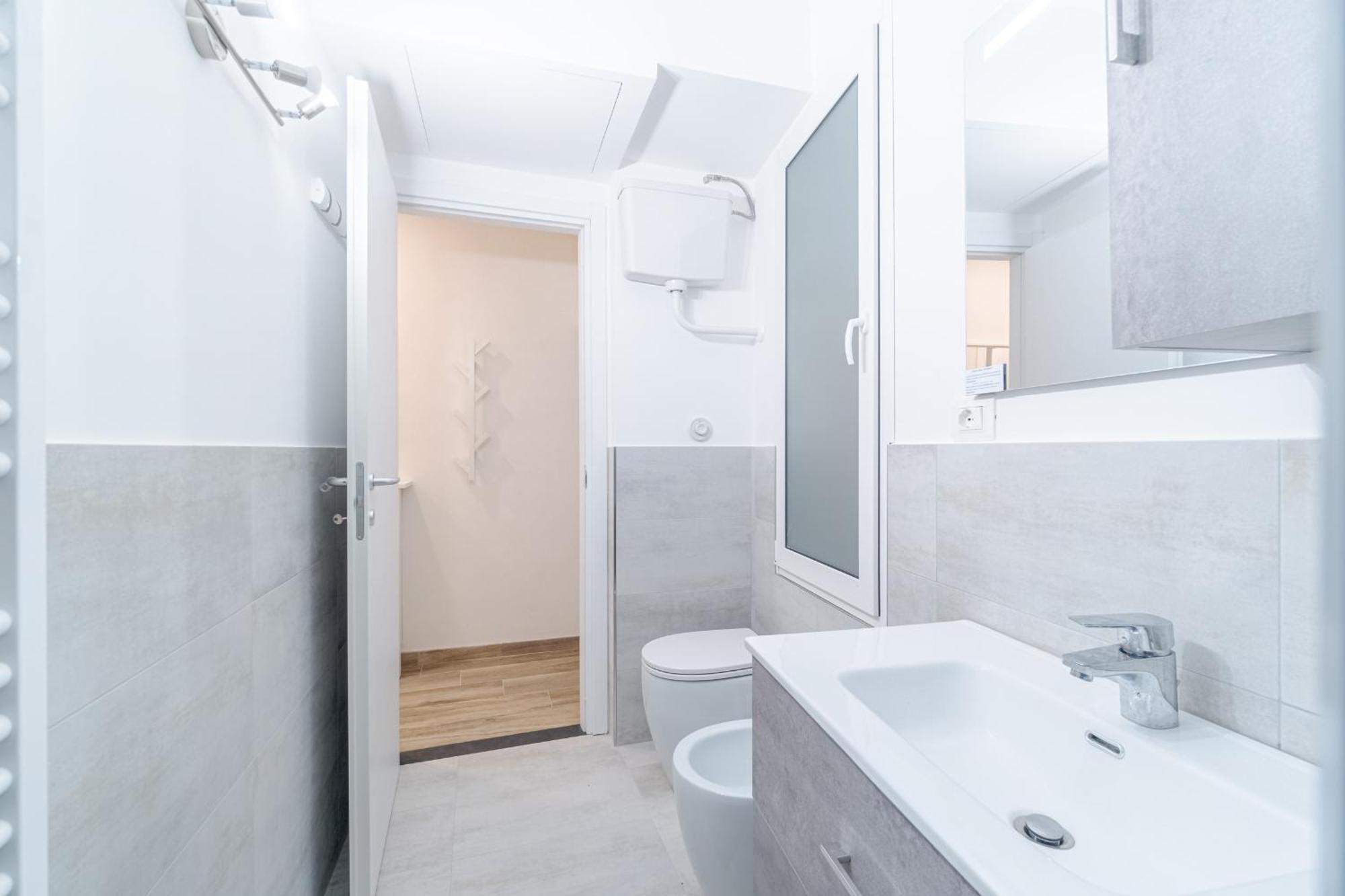 Moby The Whale Central Flat เจนัว ภายนอก รูปภาพ